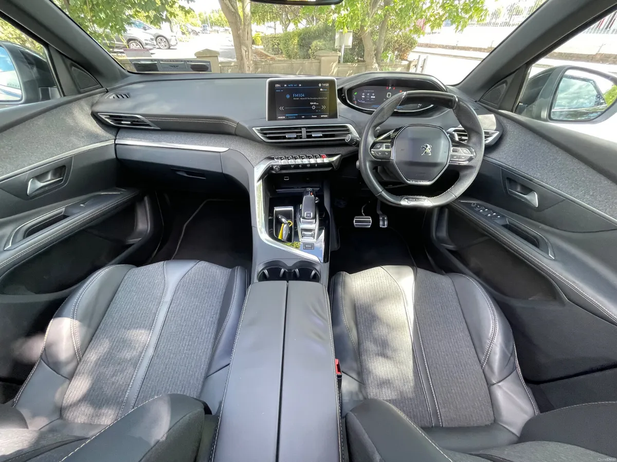 GT LINE - AUTO - SUNROOF - Image 3