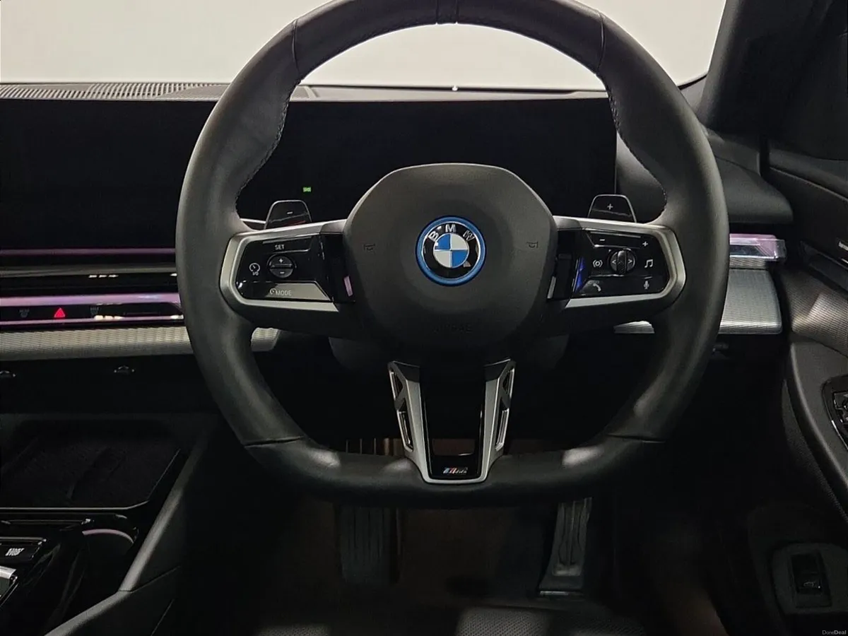 BMW 5-Series 530e M Sport Touring - Image 5