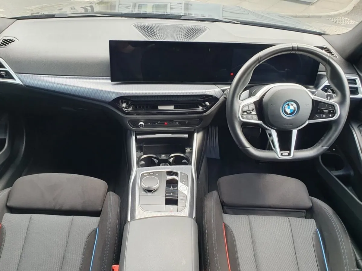 BMW 3-Series 330e M Sport Touring - Image 4