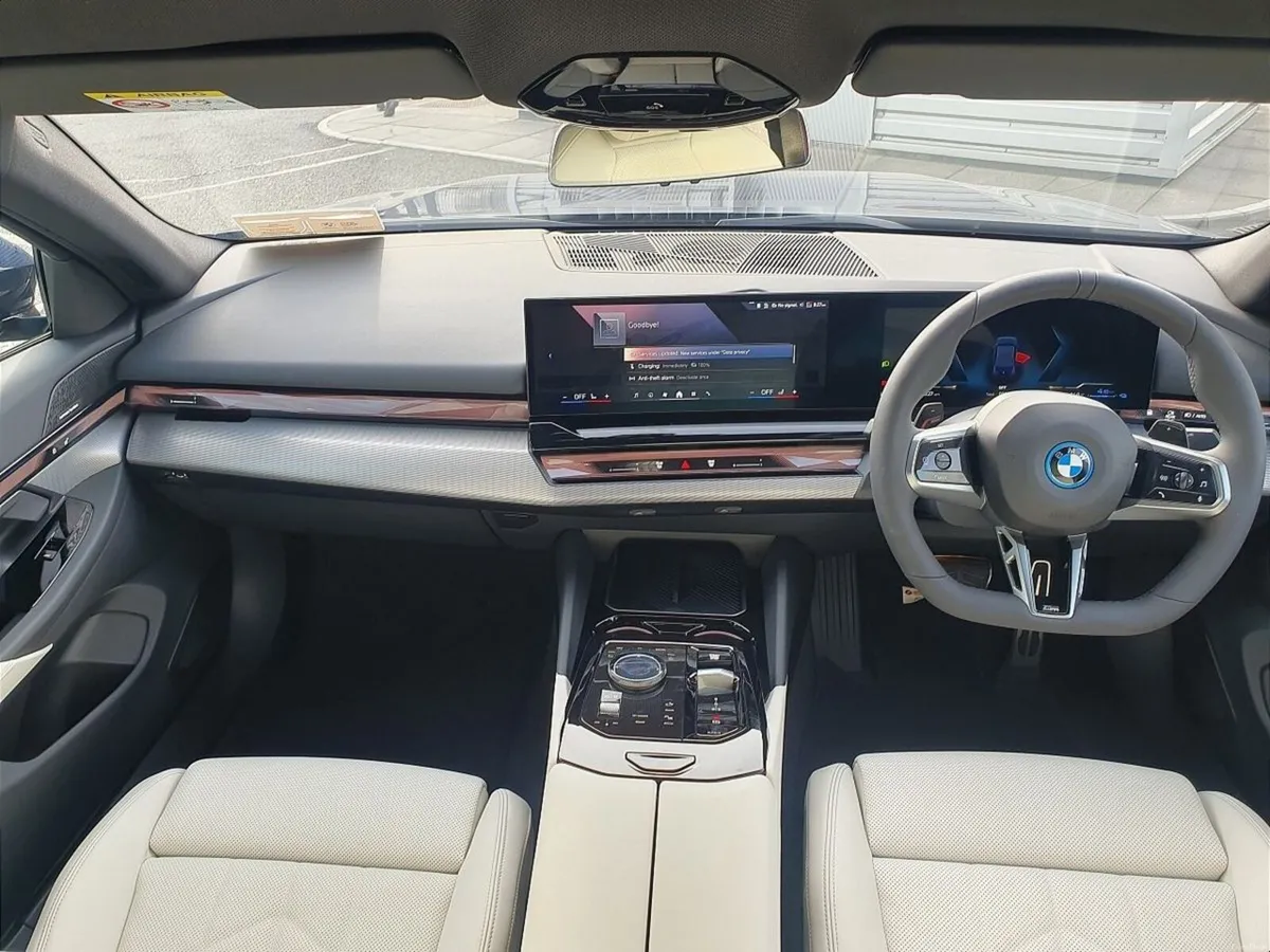 BMW 5-Series 530e M Sport Pro Saloon - Image 4