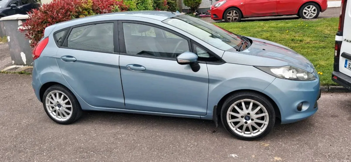 Ford Fiesta - Image 2