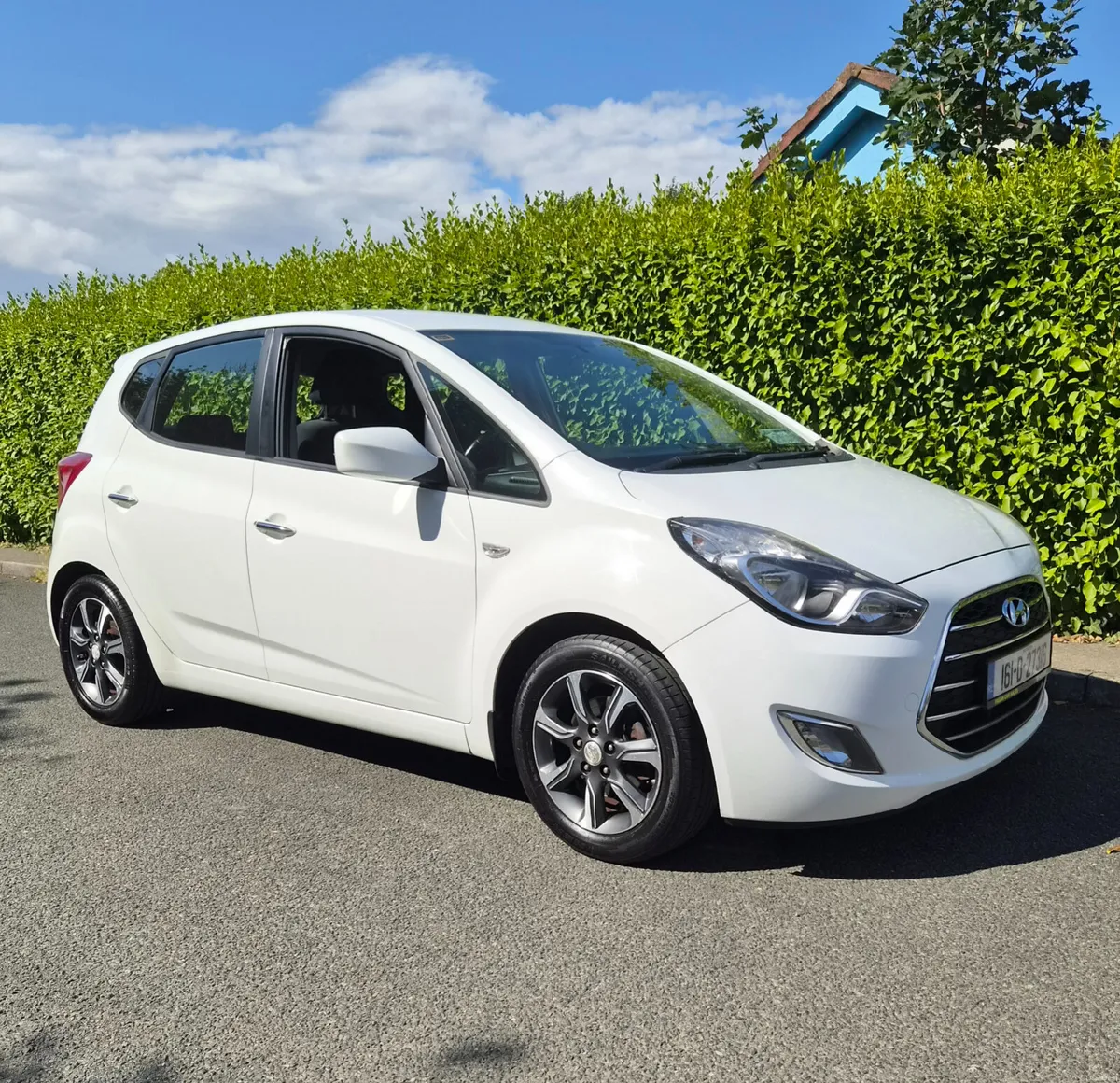 Hyundai ix20 Deluxe **Automatic** - Image 1