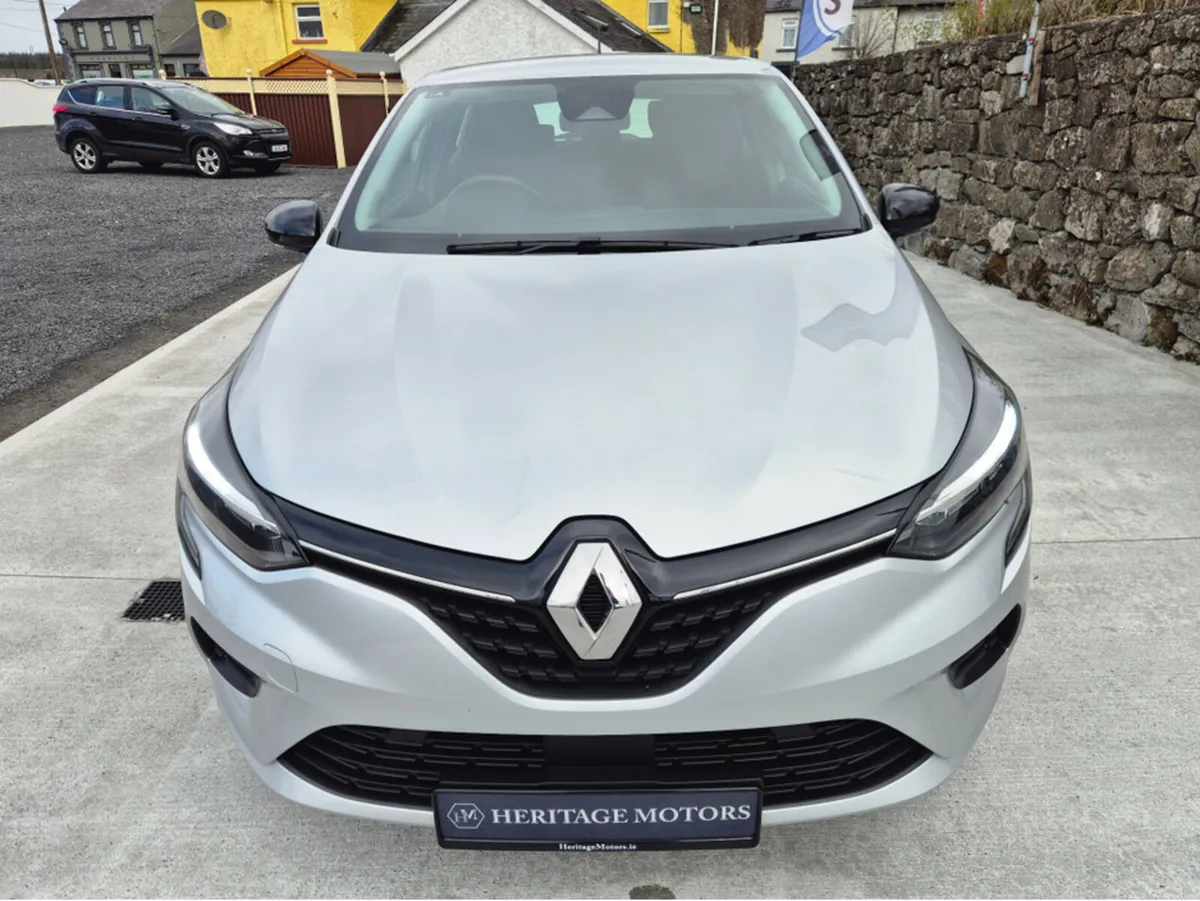 Renault Clio EQUILIBRE TCE 90 MY22.5 5 5DR - Image 5