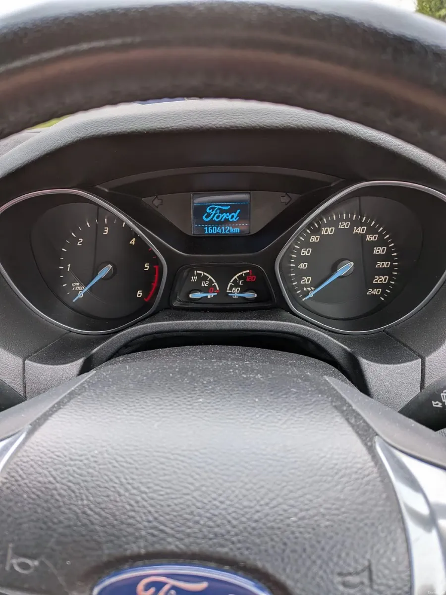 Ford Focus 2014 - Image 2