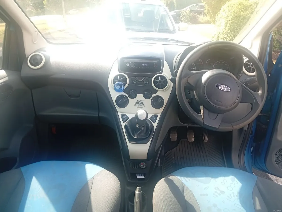 Ford KA 2010 - Image 5