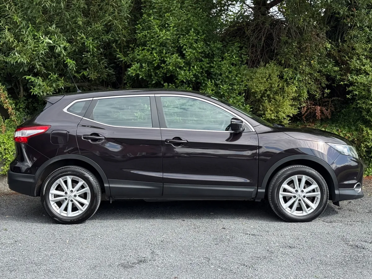 Nissan Qashqai SV (Full Service History) - Image 2