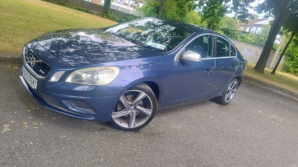 Volvo S60 2013 Automatic - Image 4