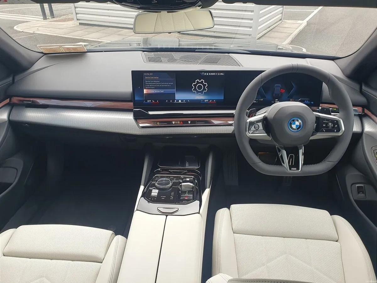 BMW 5-Series 530e M Sport Pro Saloon - Image 4
