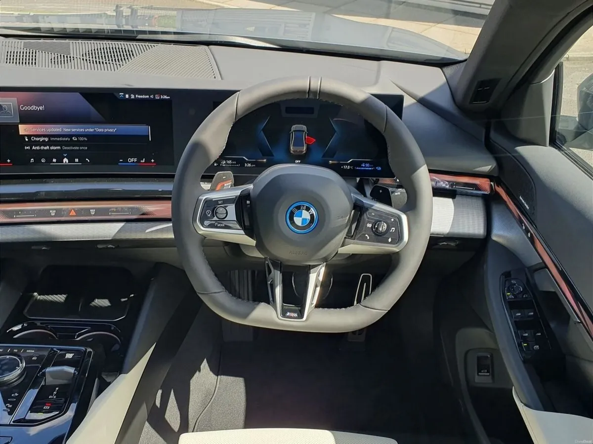 BMW 5-Series 530e M Sport Saloon - Image 5