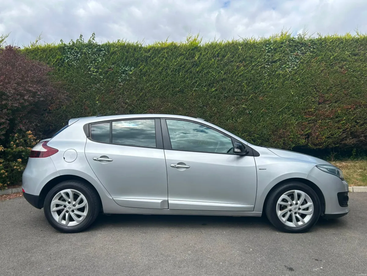 Renault Megane 1.5 DCI 110BHP LIMITED EDITION N NA - Image 6