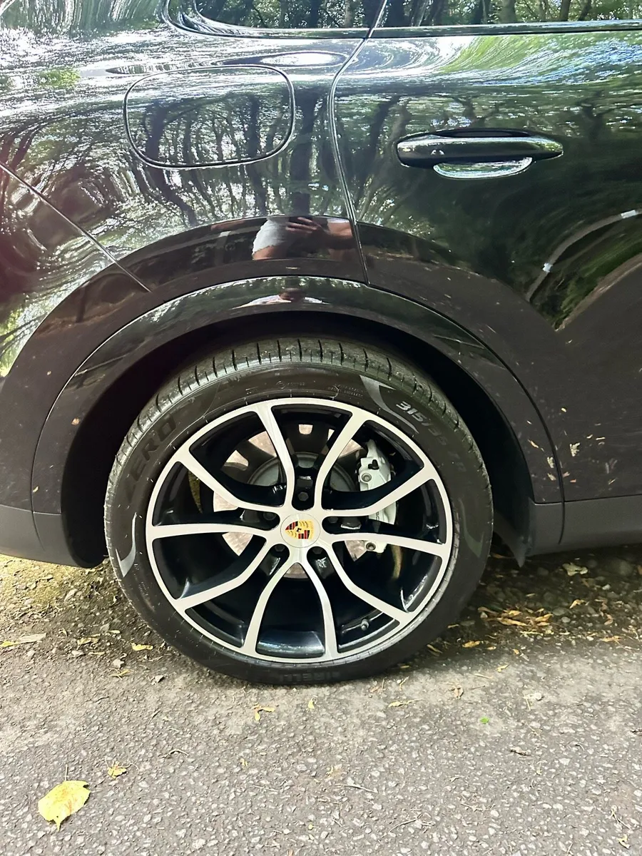 Porsche 3.0 Petrol Turbo - Image 5
