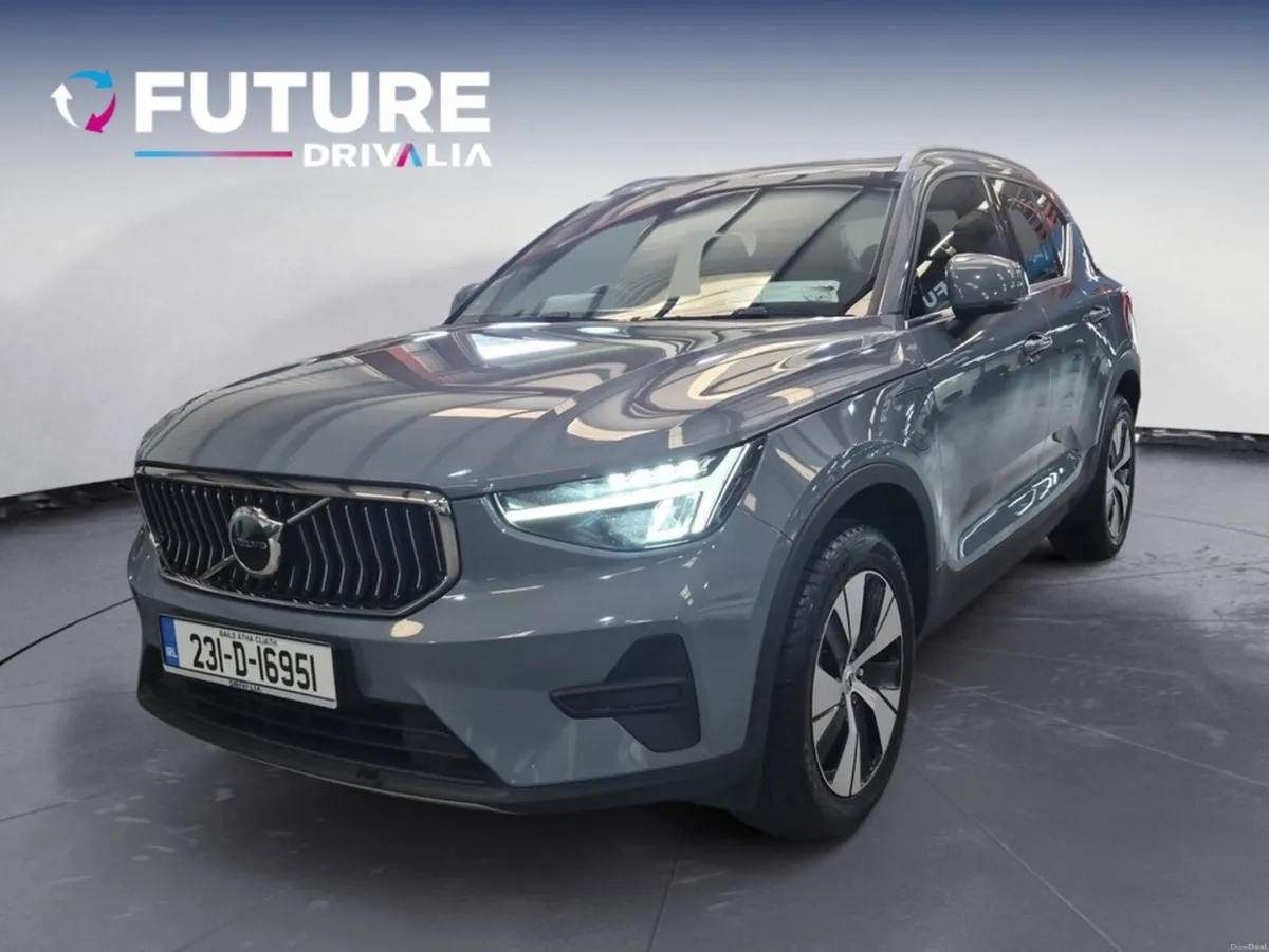 Volvo XC40 Core T4 PHEV Auto - Image 1