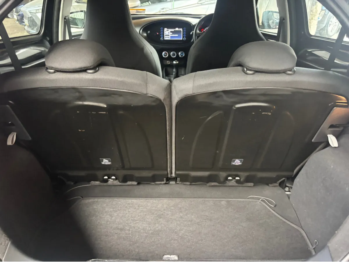 Toyota Aygo X 1.0 PULSE 4DR - Image 3
