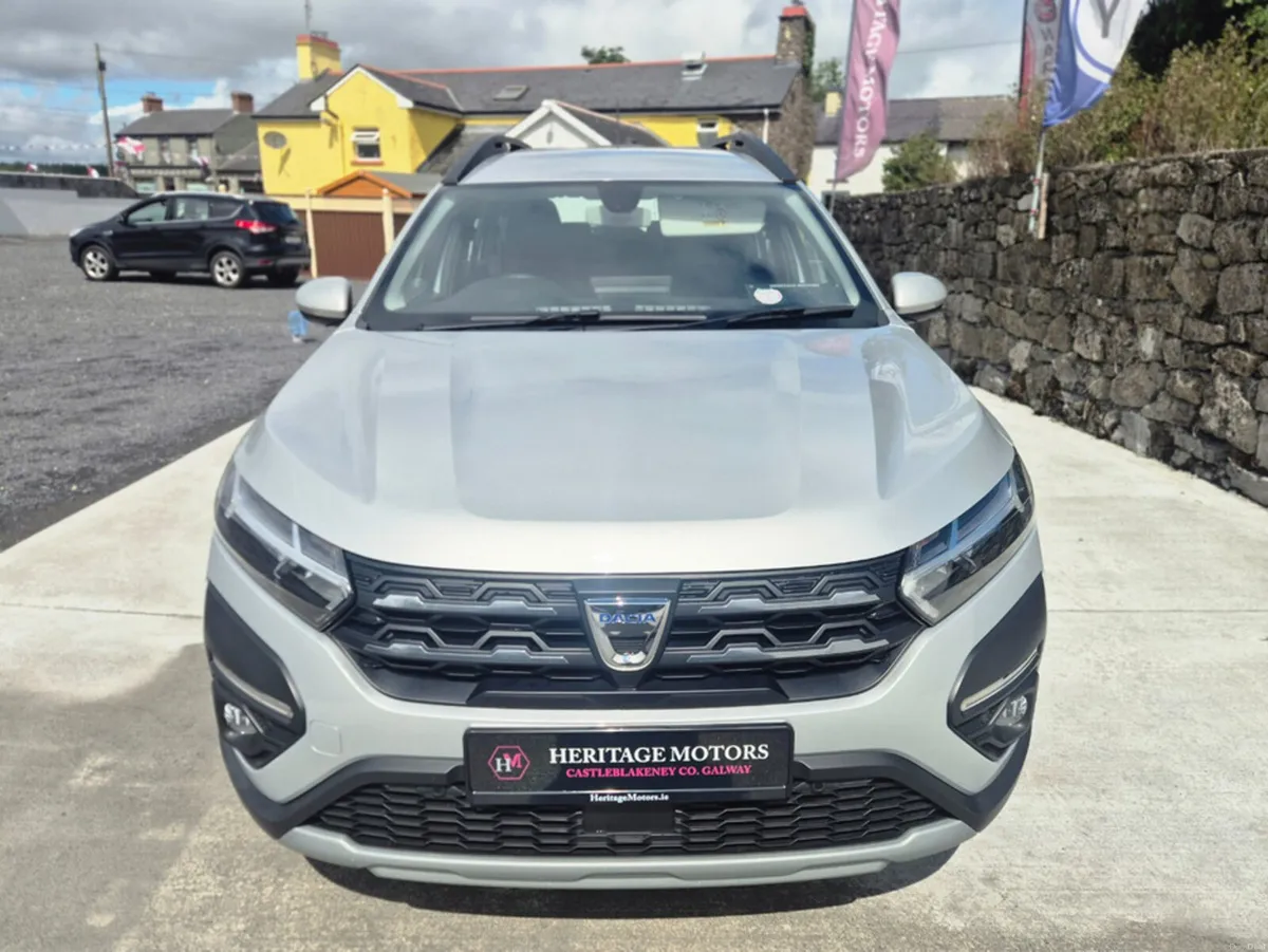 Dacia Jogger COMFORT TCE 110 5DR 7 SEATS - Image 3