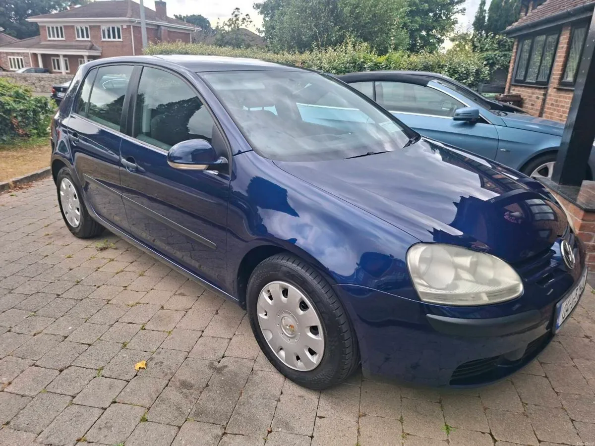 VOLKSWAGON GOLF 1.4 PETROL 2004 ONLY 147000 KLMS - Image 1