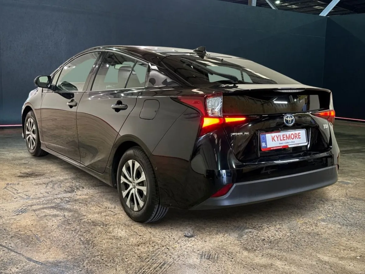 Toyota Prius 1.8 HYBRID AUTOMATIC - CRUISE CONTROL - Image 5