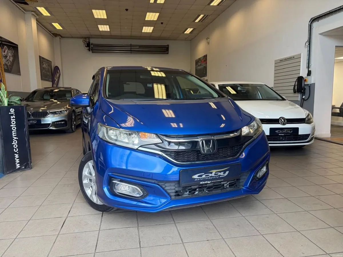 Honda Fit 1.5 Petrol HYBRID 5DR AUTO. Immaculate C - Image 2