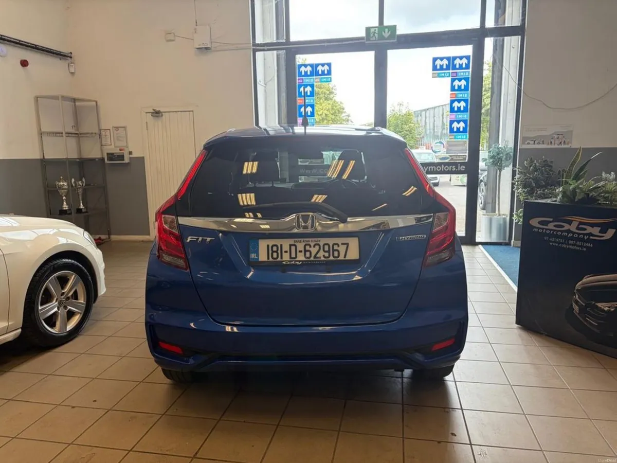 Honda Fit 1.5 Petrol HYBRID 5DR AUTO. Immaculate C - Image 5