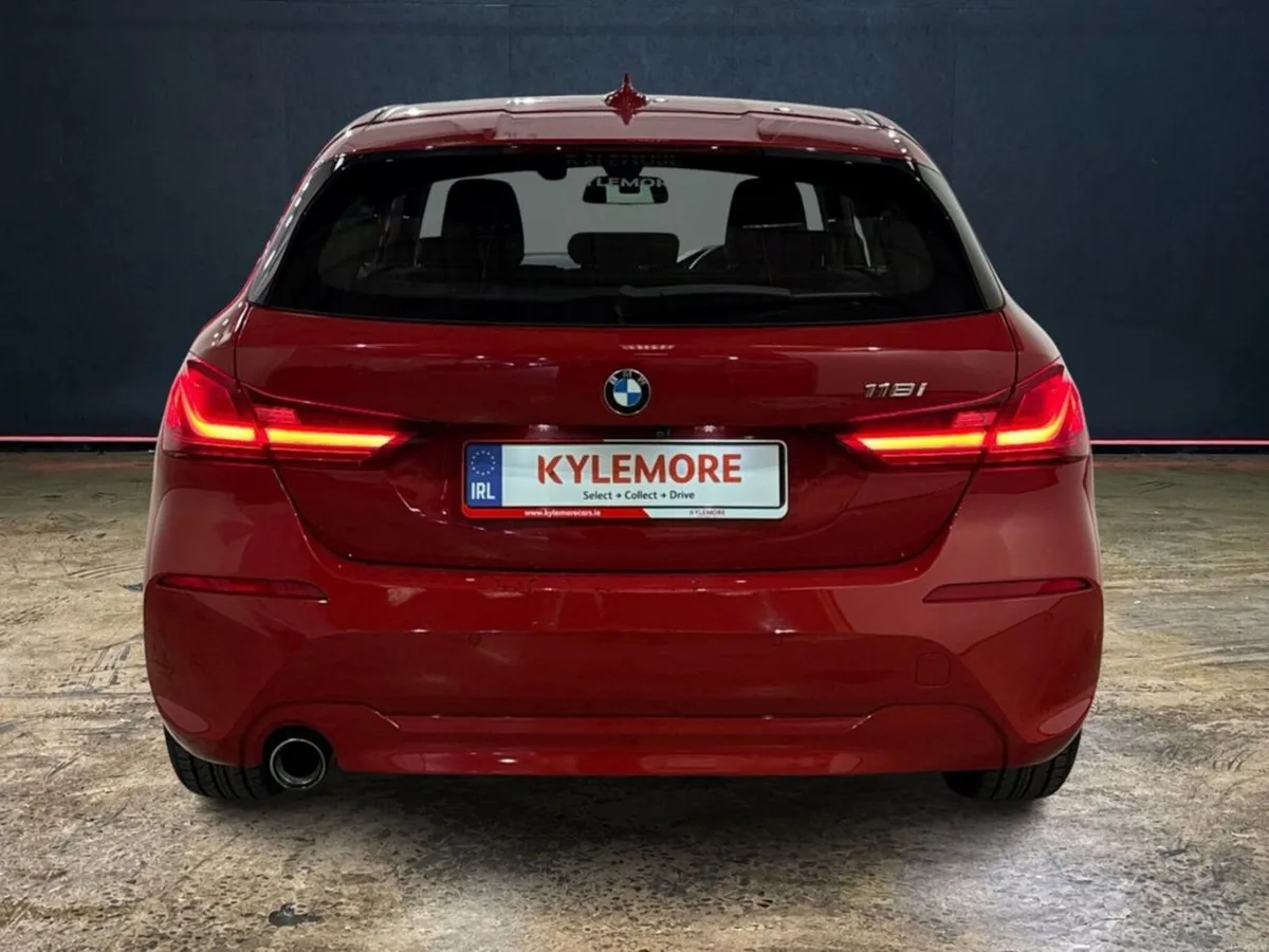 BMW 1-Series 1.5 AUTOMATIC PLAY EDITION - FACTORY - Image 4