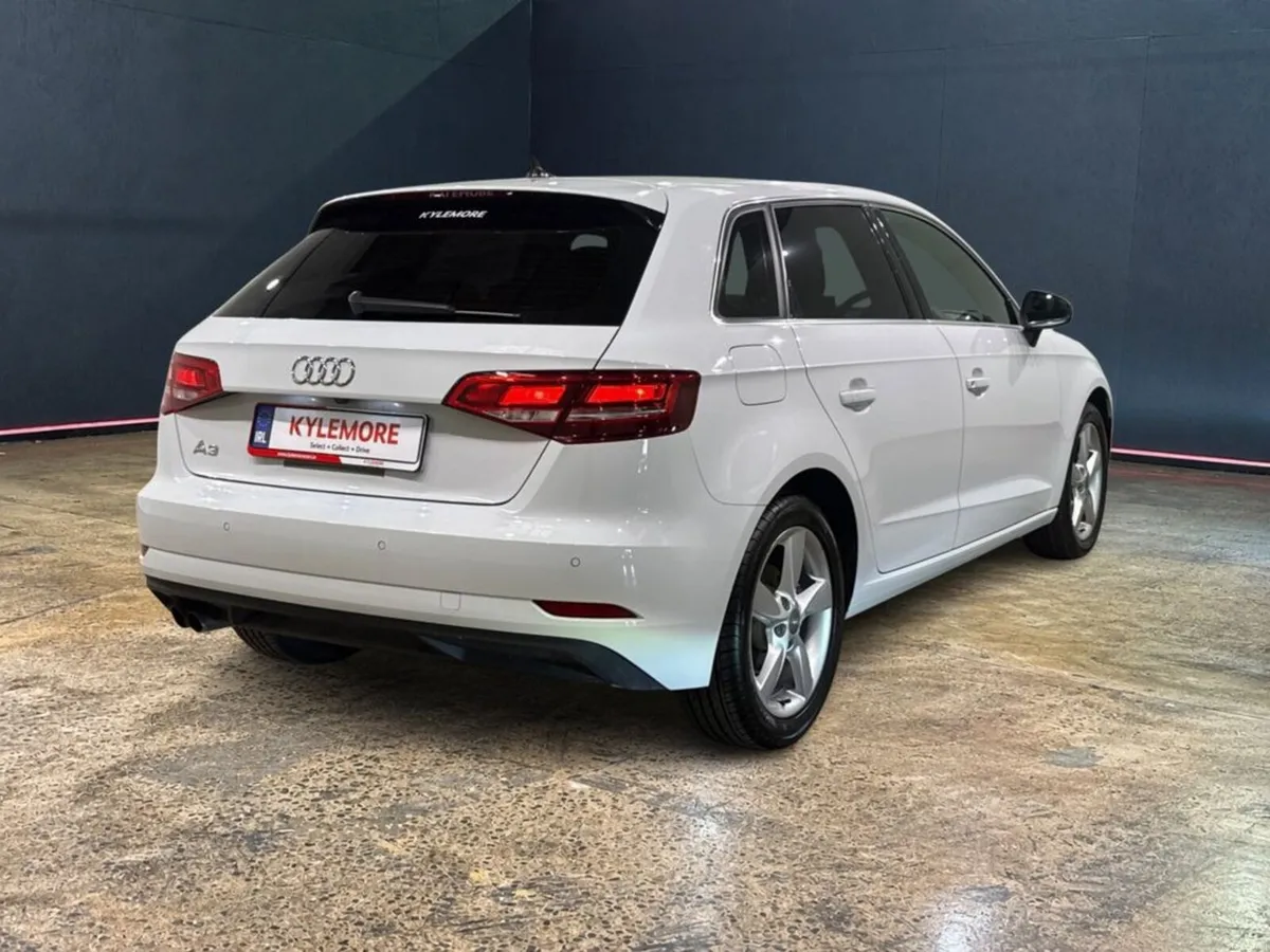 Audi A3 1.4 TSI AUTOMATIC - SIGNATURE EDITION - FA - Image 3