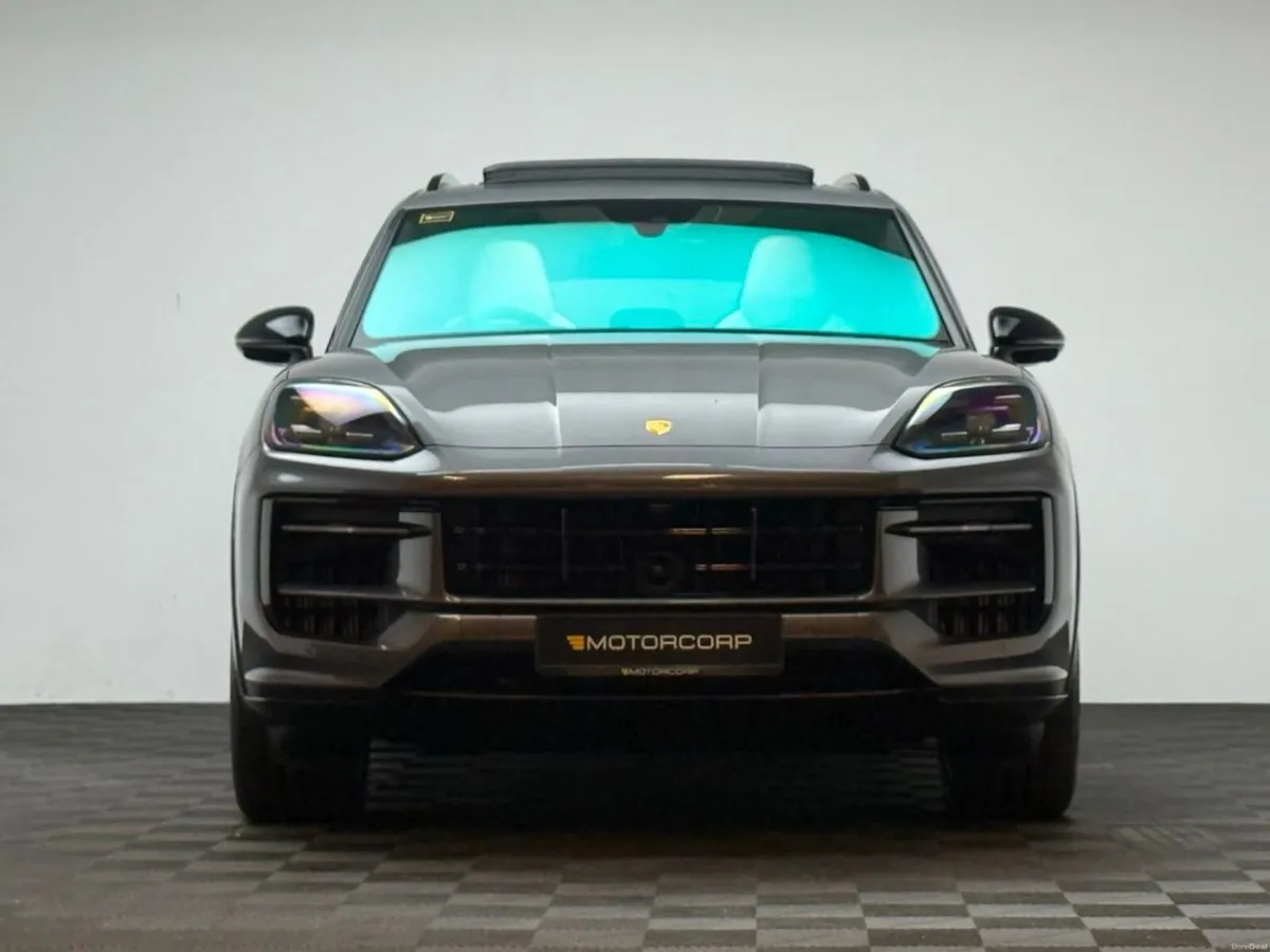 Porsche Cayenne CAYENNE 3.0 V6 E-HYBRID - Image 2