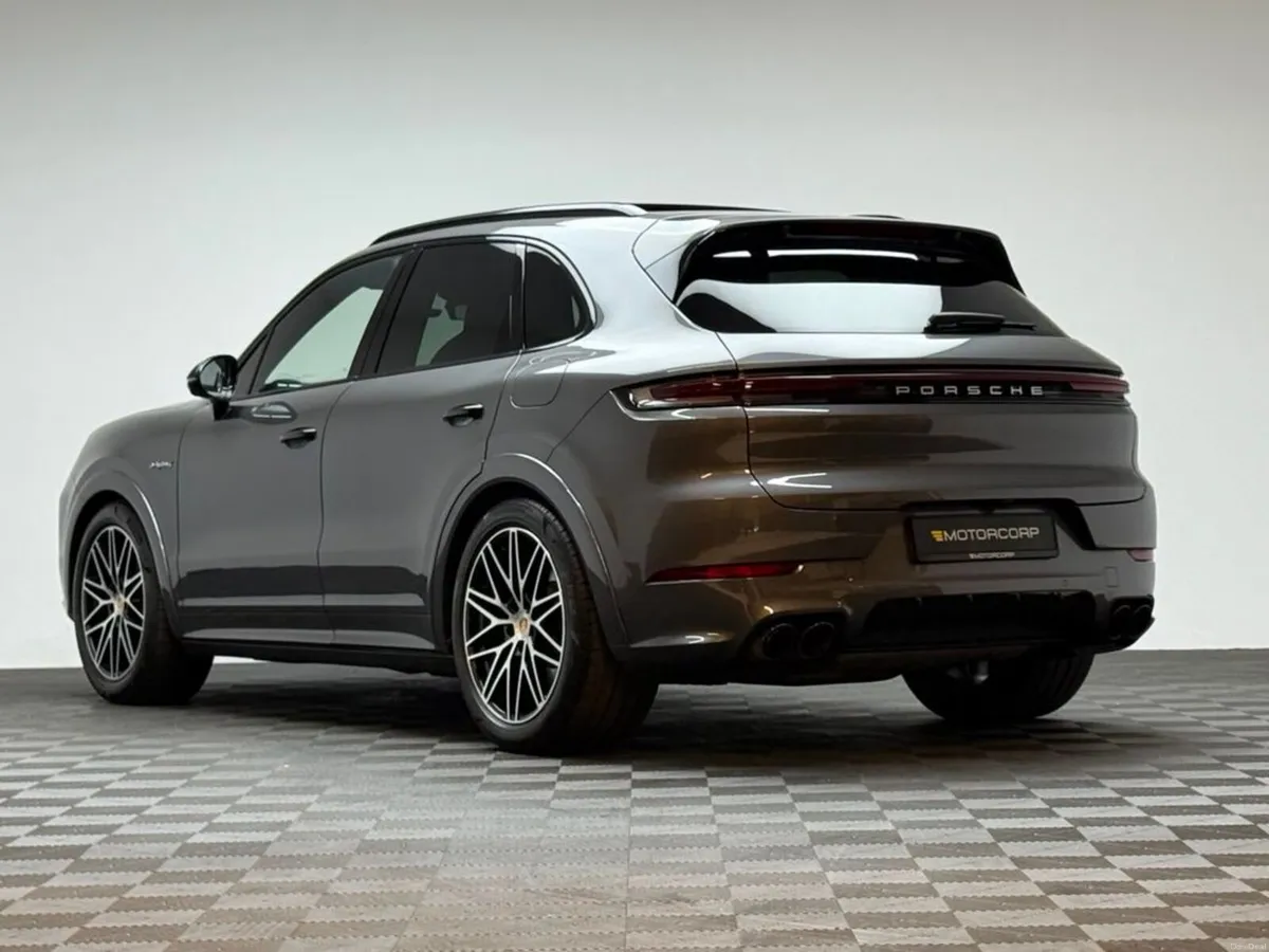 Porsche Cayenne CAYENNE 3.0 V6 E-HYBRID - Image 5