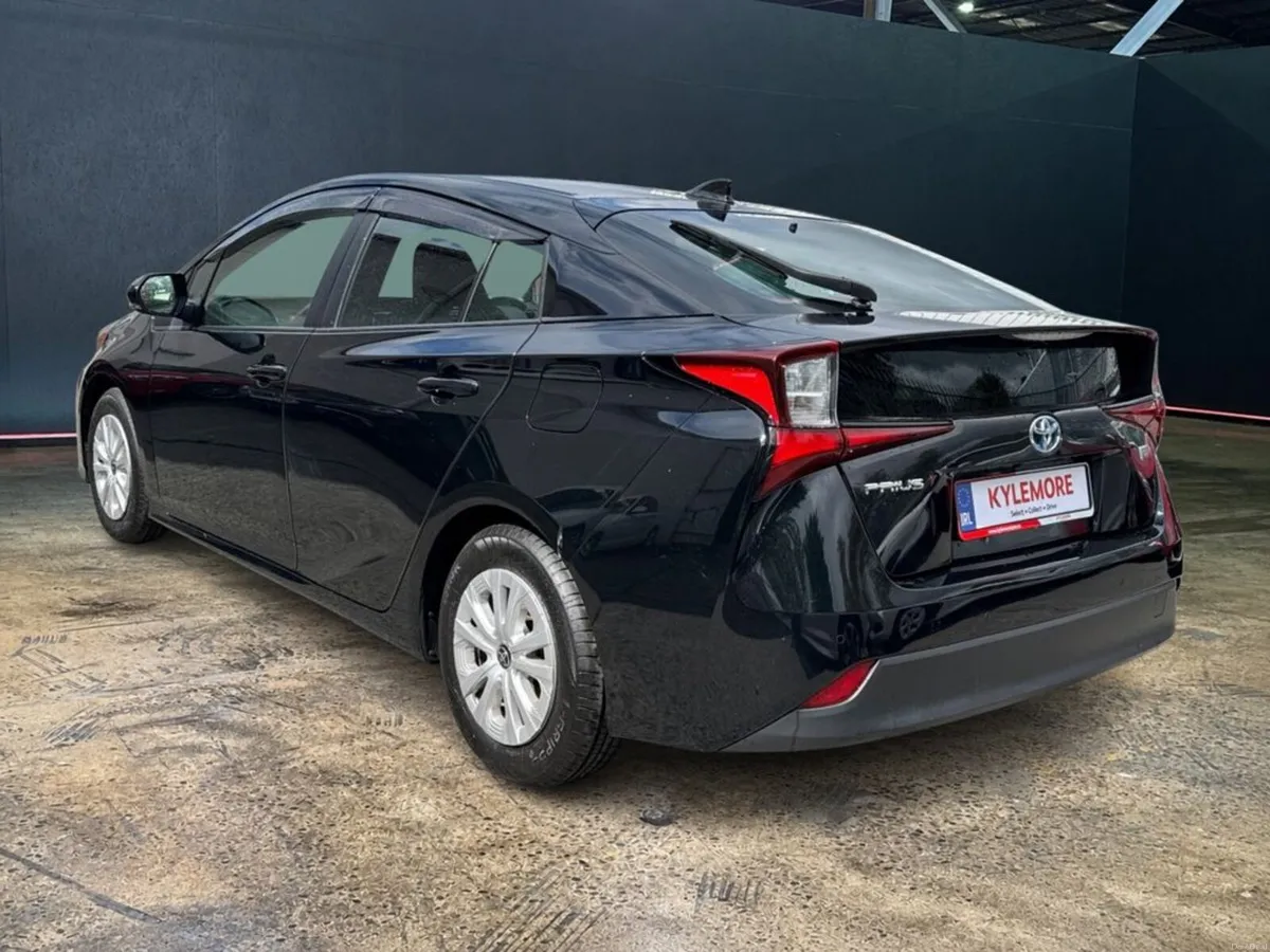 Toyota Prius 1.8 HYBRID AUTOMATIC - CRUISE CONTROL - Image 5