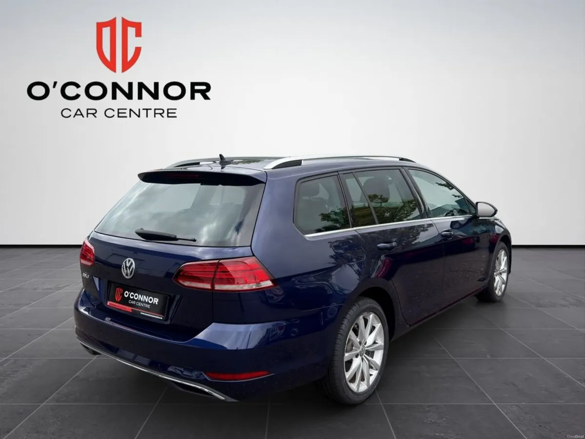 Volkswagen Golf All the space you need. without dr - Image 6