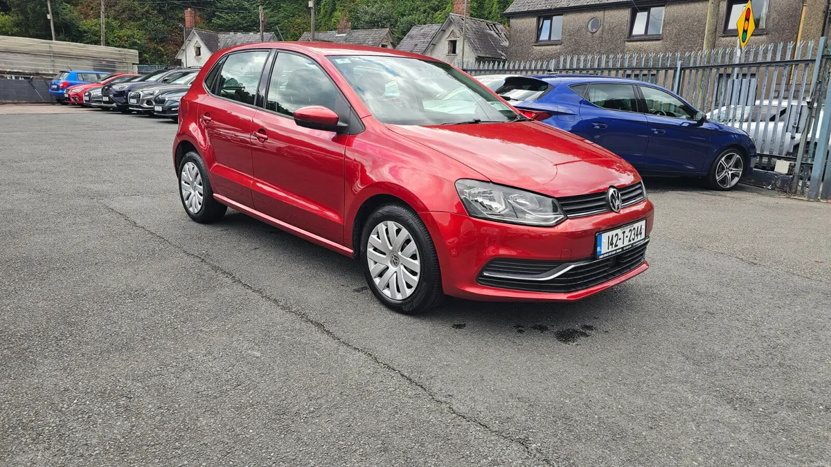 Volkswagen Polo 2014 - Image 2