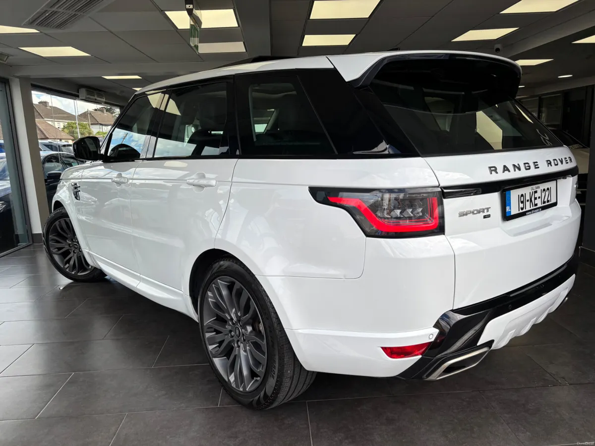 Range Rover Sport 2019 HSE Dynamic 7 Seats - Image 3