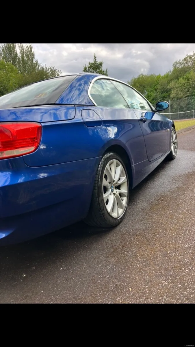 BMW E93 Convertible - Image 1