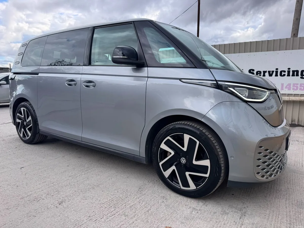222 VW ID.BUZZ PRO 15 MAX 77KWH 204BHP SWB 5DR - Image 3
