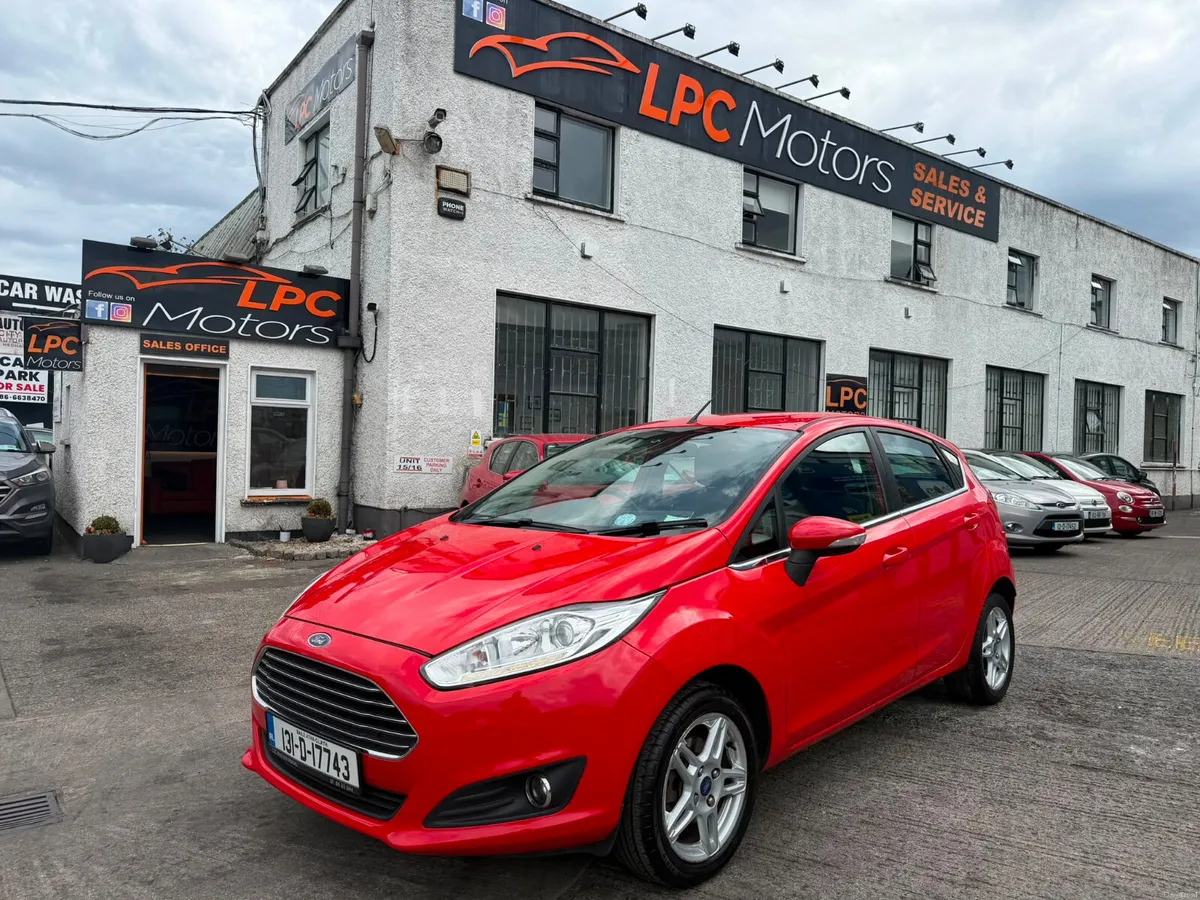 Ford Fiesta 2013 - Image 1