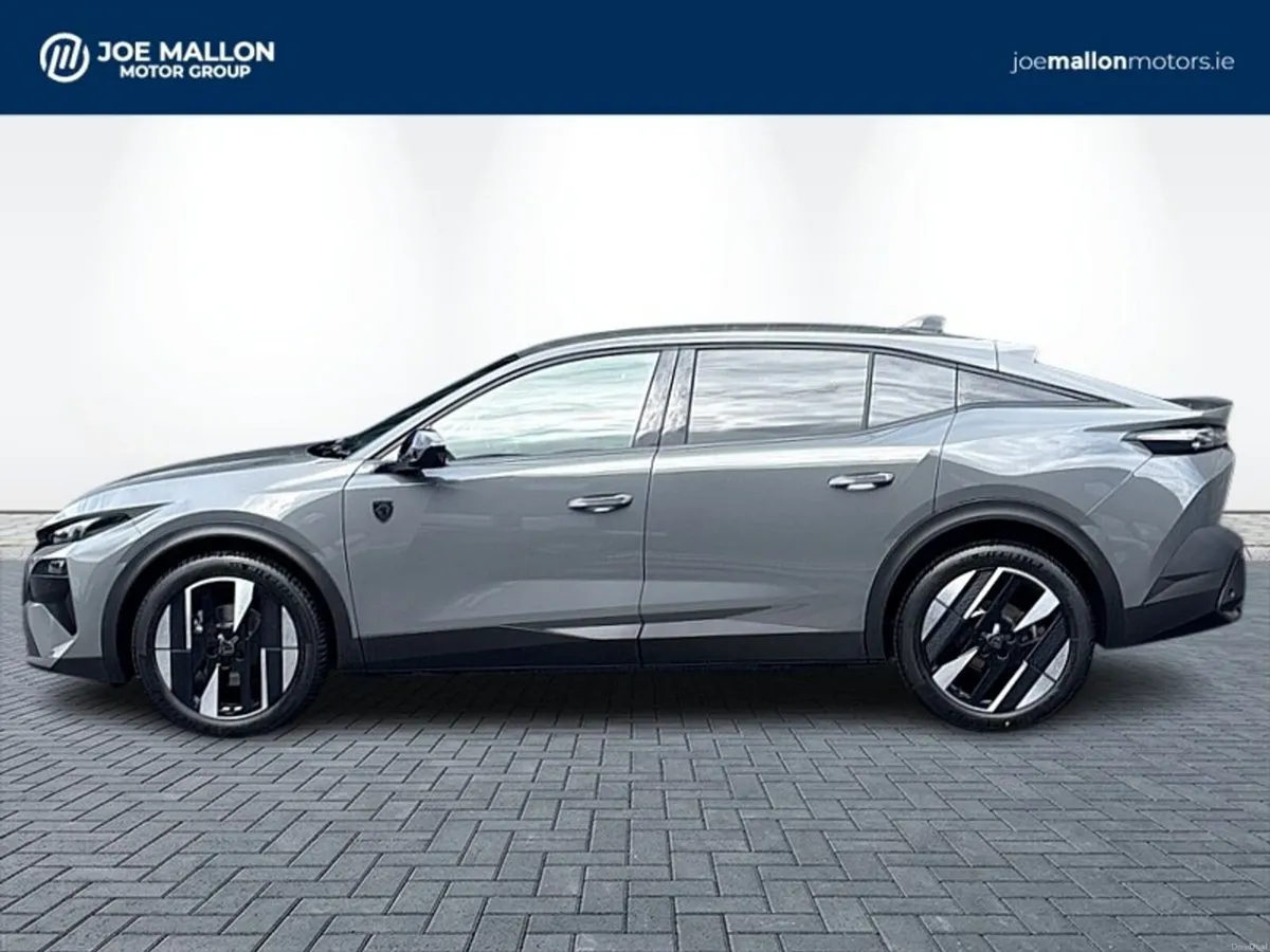 Peugeot 408 THE ALL NEW 408 GT EXCLUSIVE HYBRID 14 - Image 4
