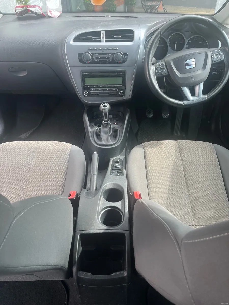 Seat Leon 1.6 TDI NCT 12/26 - Image 4