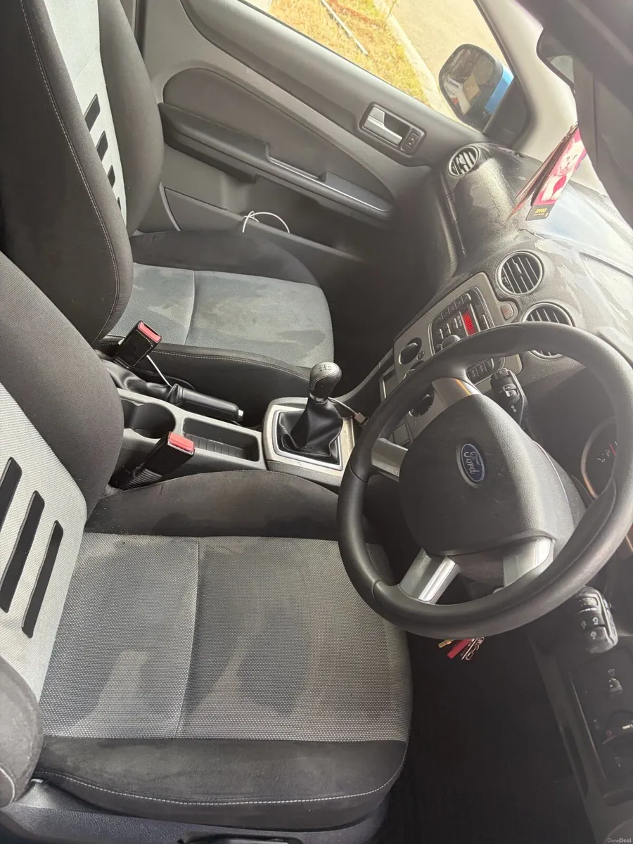 Ford focus - Image 6