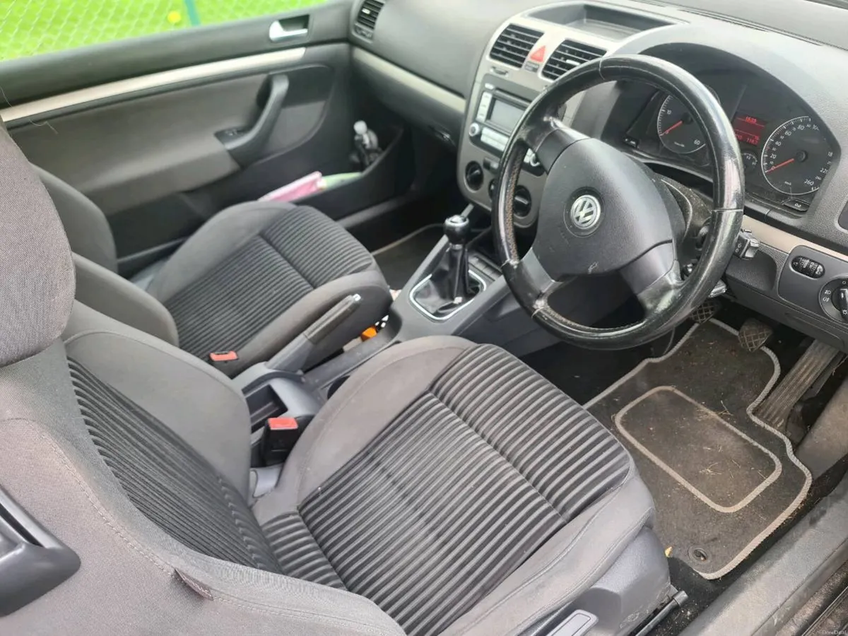 VW Golf - Image 6