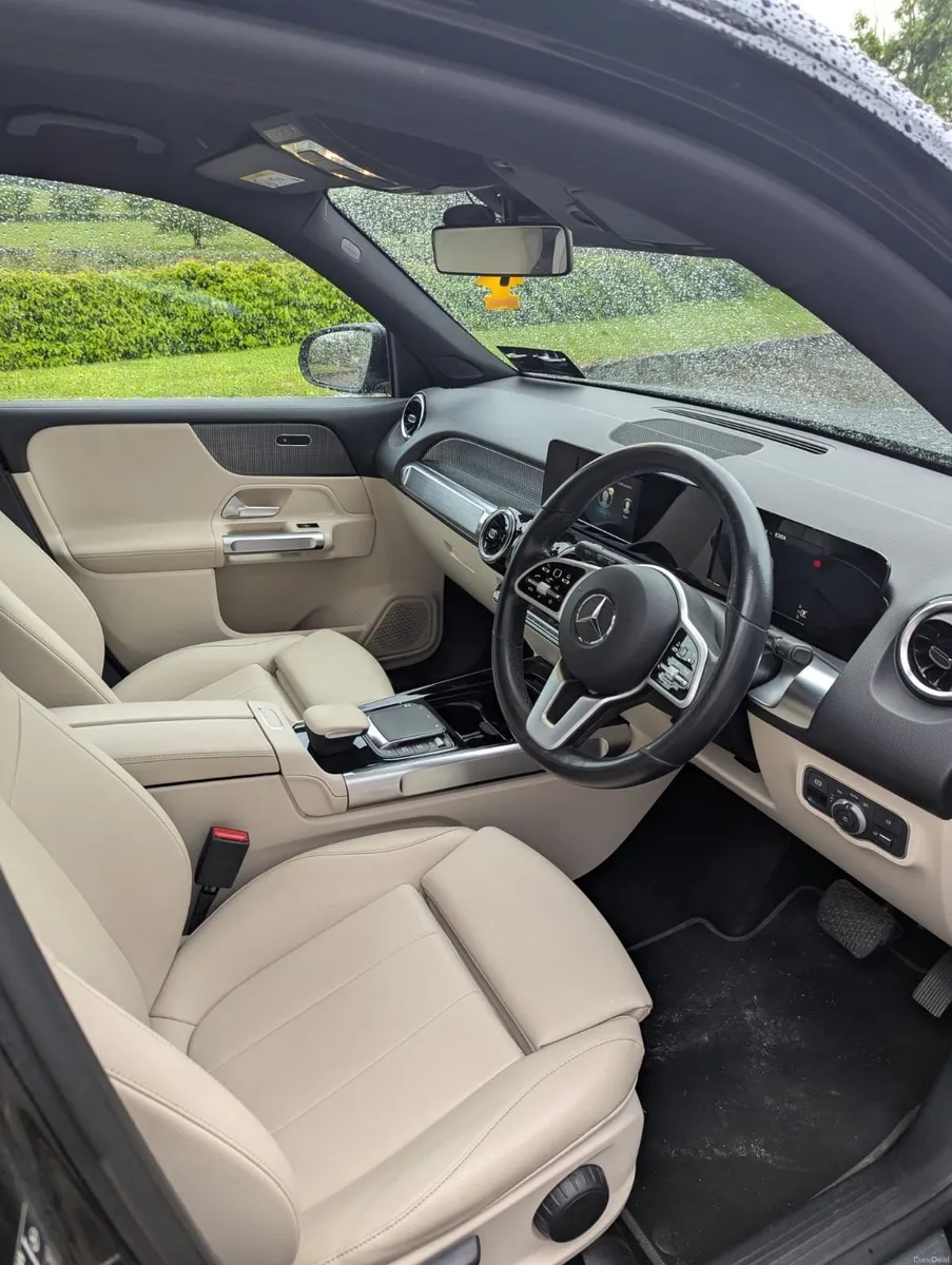 Mercedes-Benz GLB 2021 - Image 5