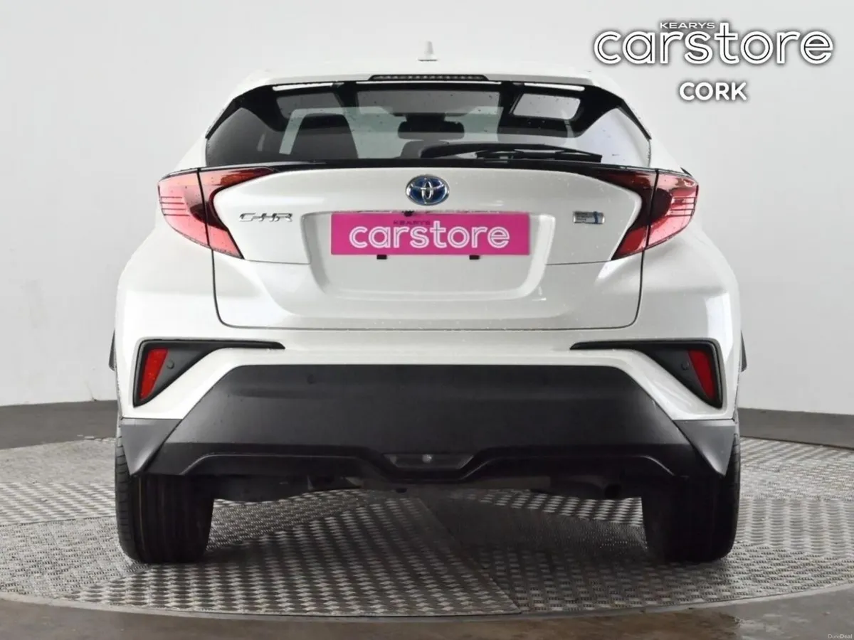 Toyota C-HR 1.8 HYBRID Auto - Image 4