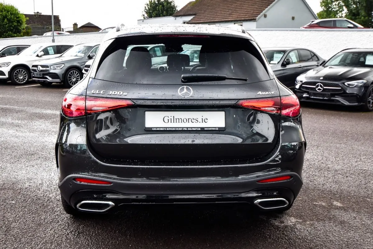 Mercedes-Benz GLC 300e AMG 4Matic Night Pack 313bh - Image 6