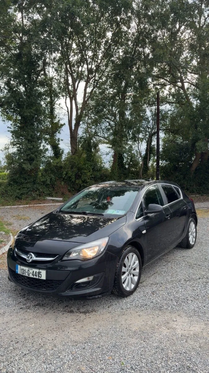 Vauxhall Astra - Image 1