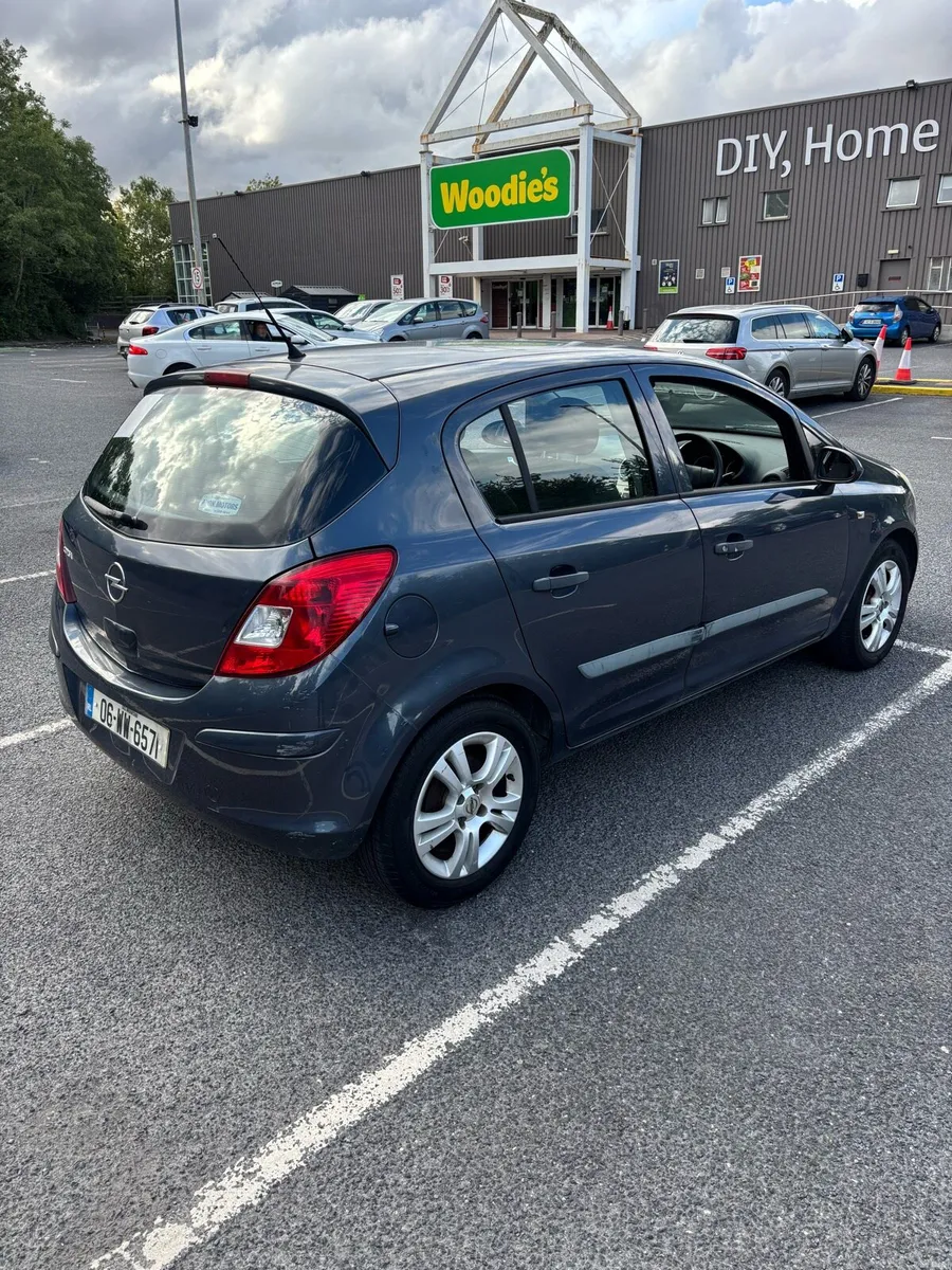 Opel corsa 2006 1.0l petrol - Image 5