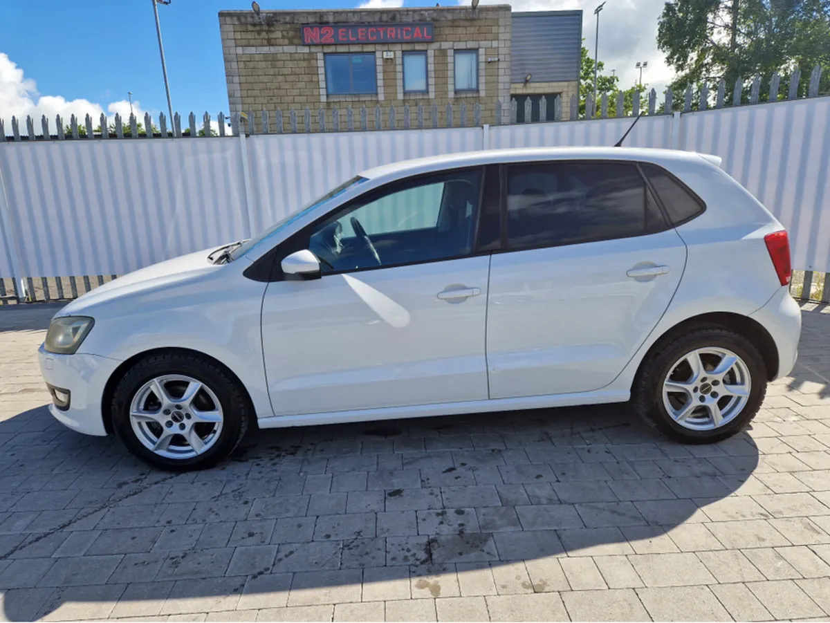 Volkswagen Polo DBA-6RCBZ - Image 6
