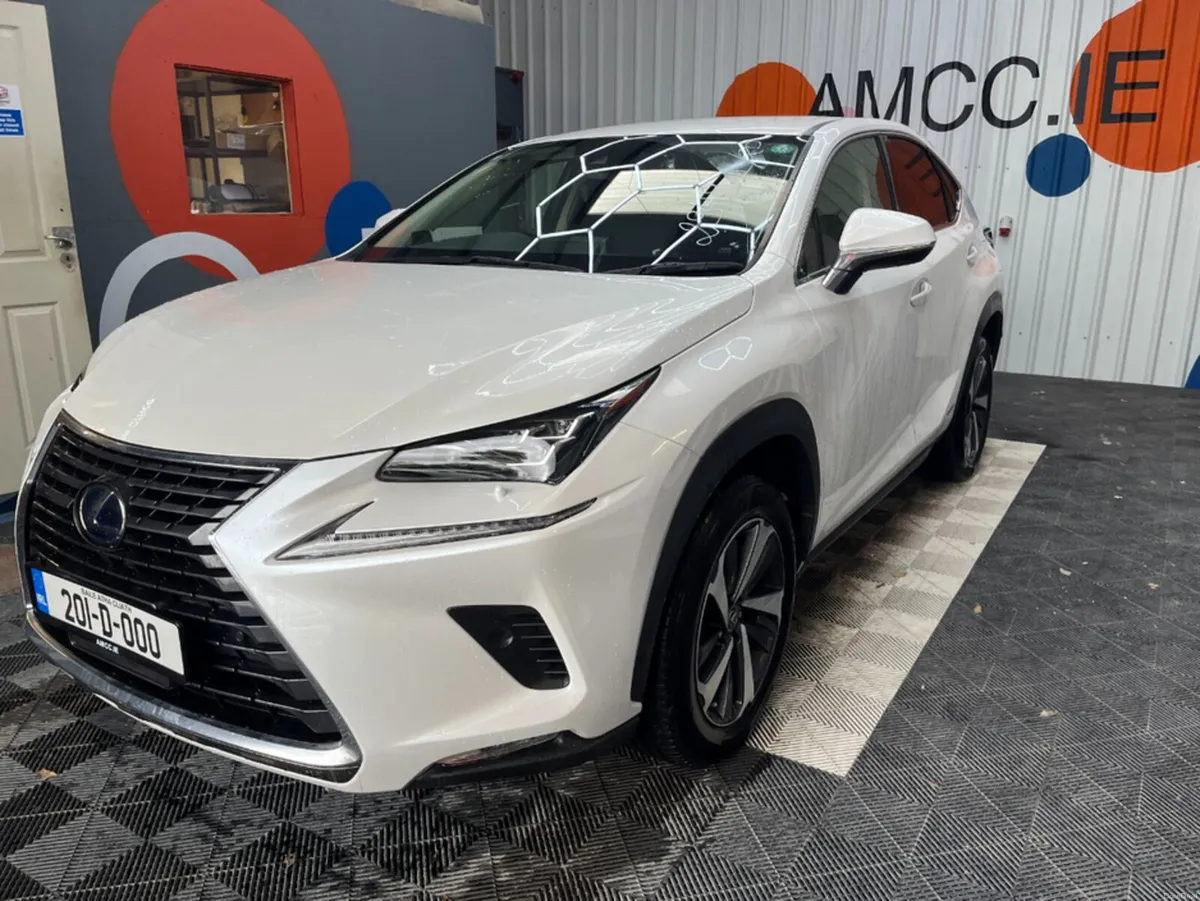 Lexus NX 2020 LEXUS NX300h PACKAGE  AUTOMATIC / CR - Image 6