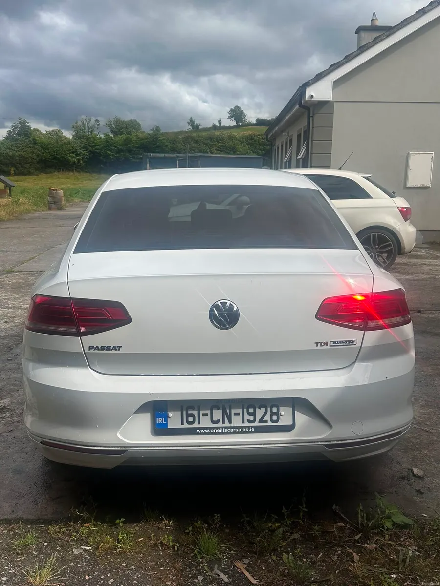 2016 VW Passat TDI BlueMotion - Image 3
