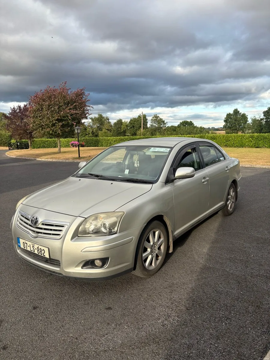 2007 Toyota Avensis - Image 1