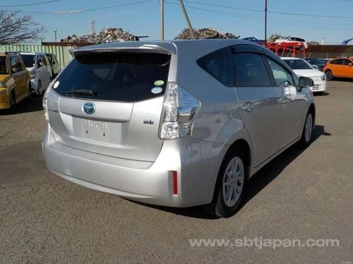 Beautiful Prius. VERY LOW mileage. - Image 3