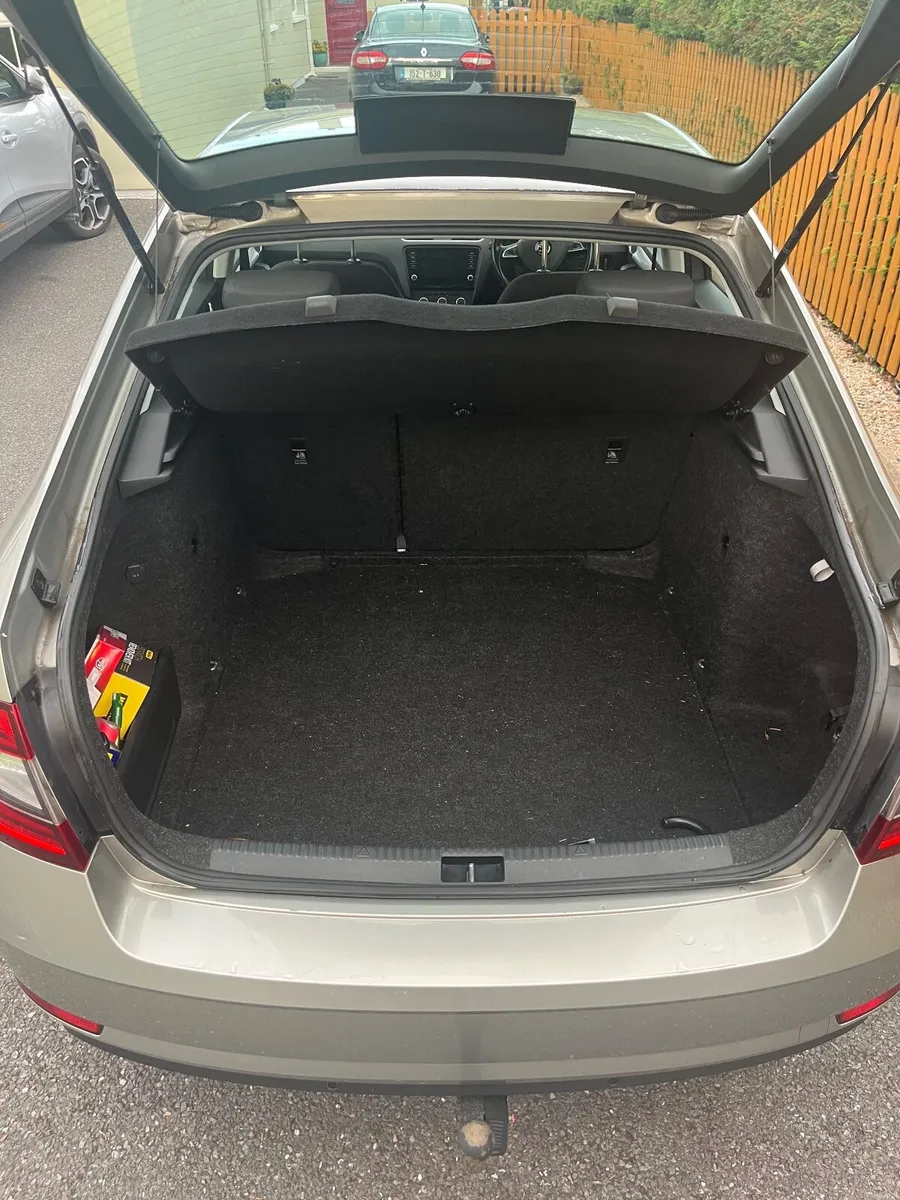 Skoda Octavia 2017 - Image 5