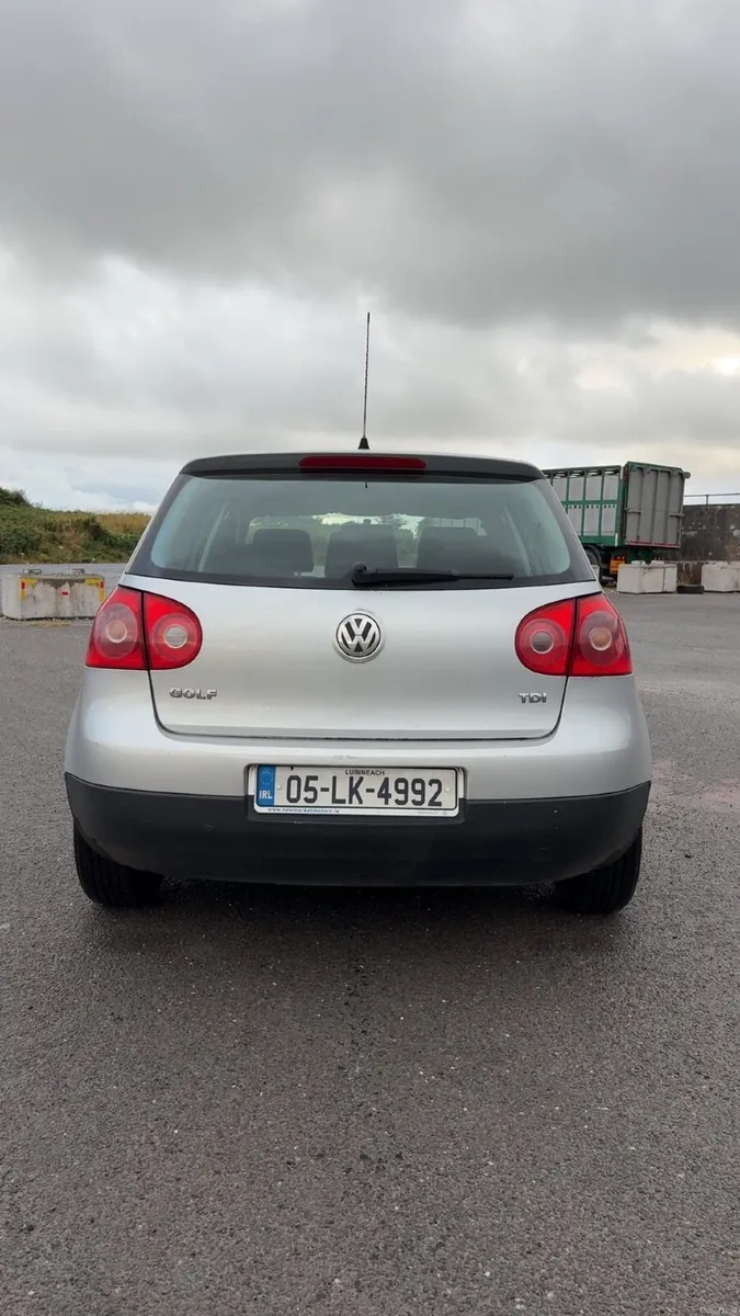 Volkswagen Golf 2005 - Image 3