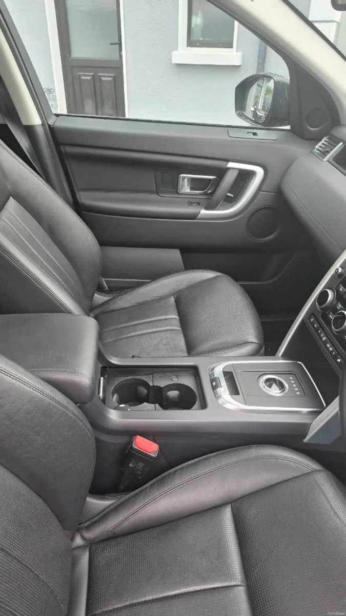 2018 landrover discovery sport - Image 4